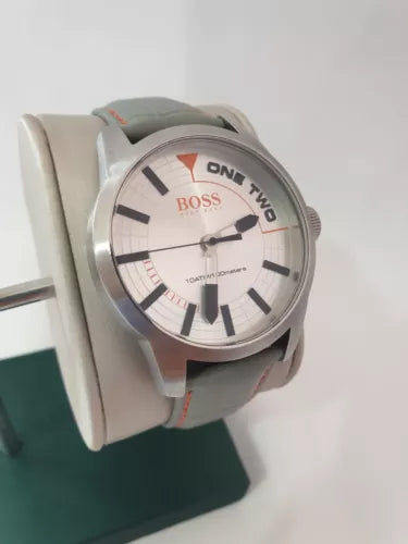 *RARE* 44MM MENS SILVER DIAL HUGO BOSS ORANGE TOKYO WRIST WATCH HB.268.1.14.2788